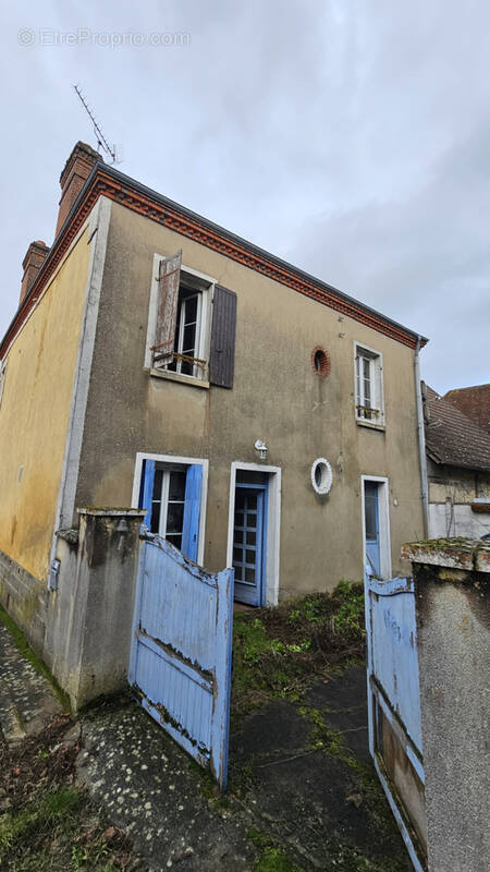 Maison à AUXY