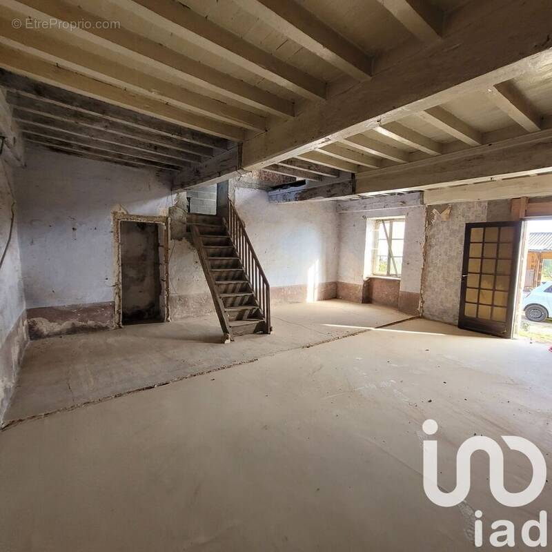 Photo 1 - Maison à SAINT-LAURENT-DE-CHAMOUSSET