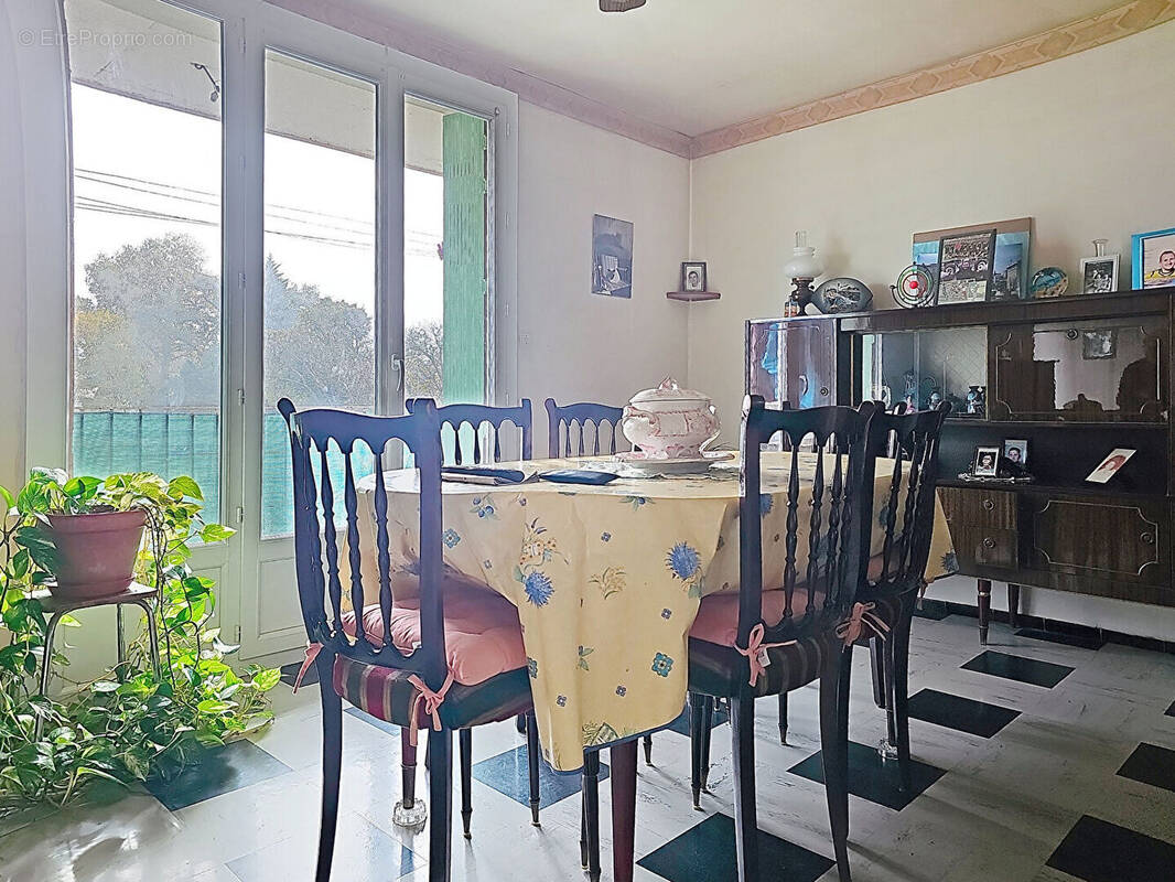 Appartement à LE PONTET