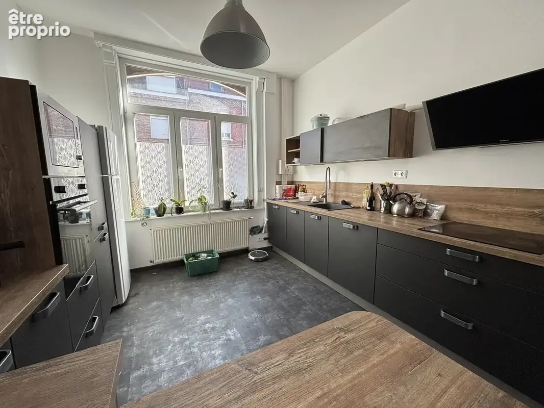 Maison 5 pièces de 100 m2 avec grand jardin proche de la Lys - photo 3