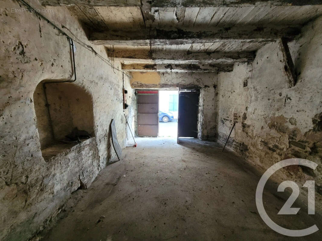 Maison à LES CABANNES