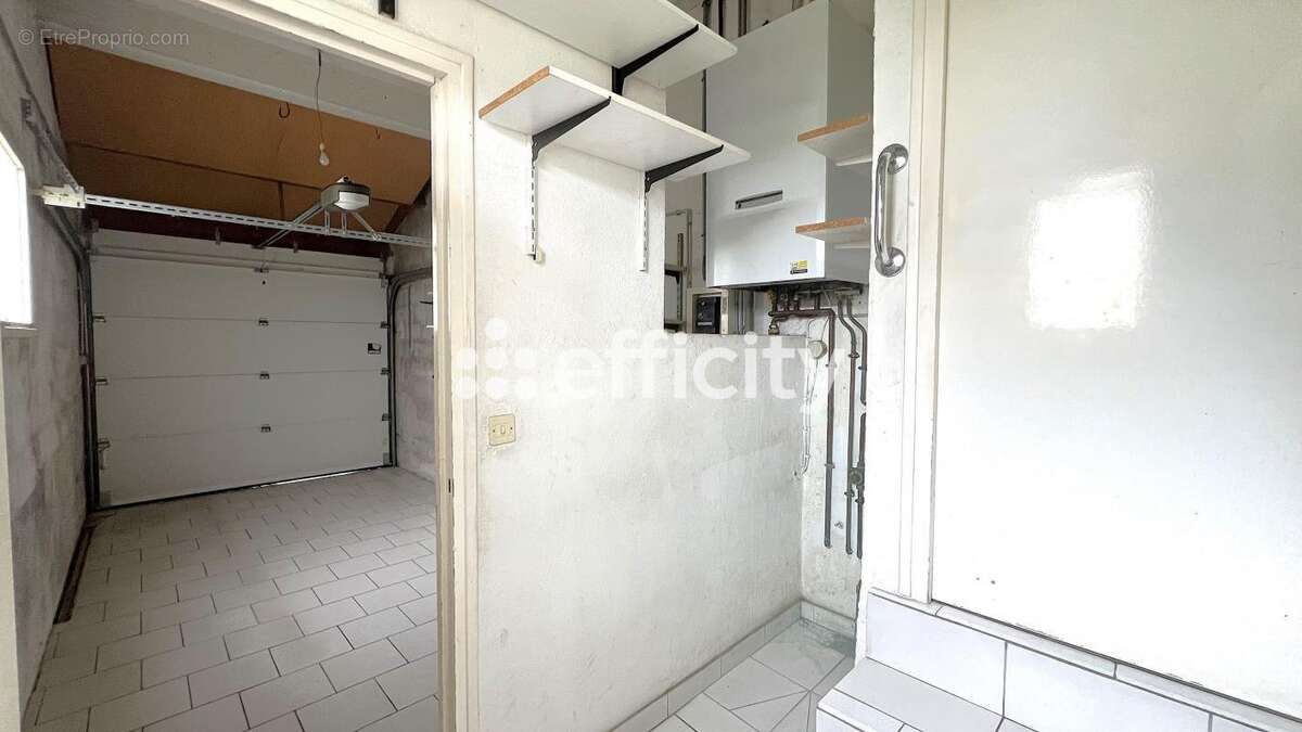 Maison à DAMMARIE-LES-LYS