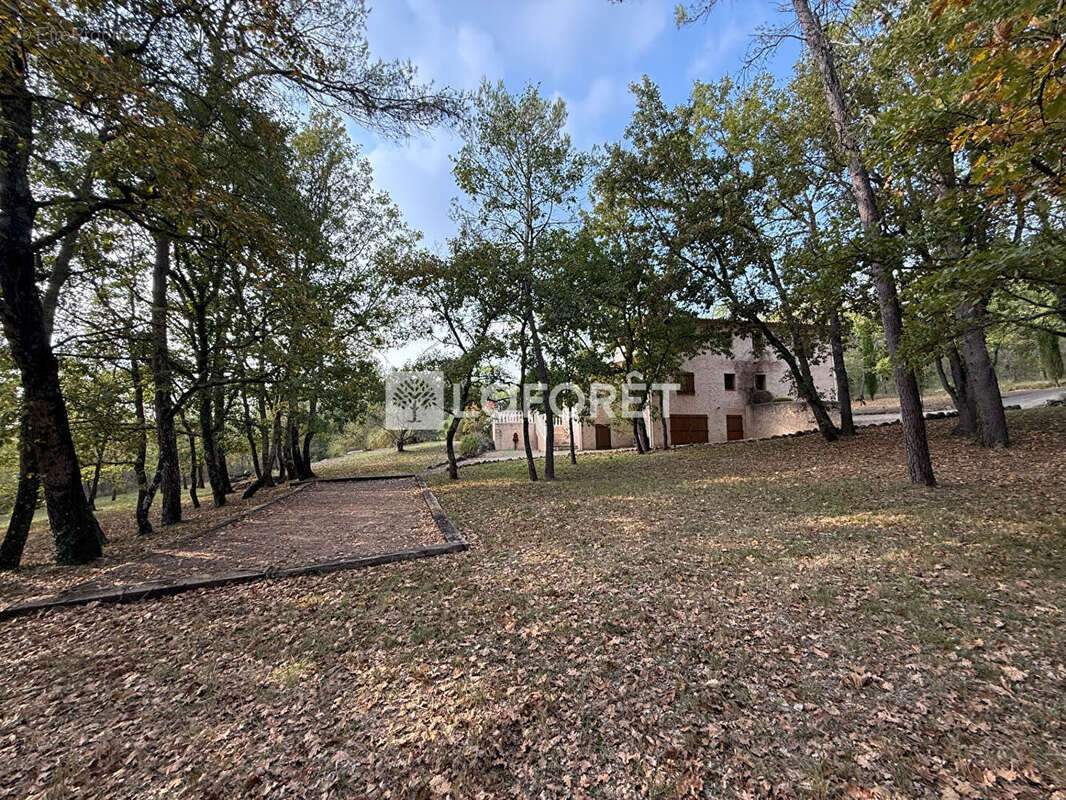 Maison à SAINT-PAUL-EN-FORET