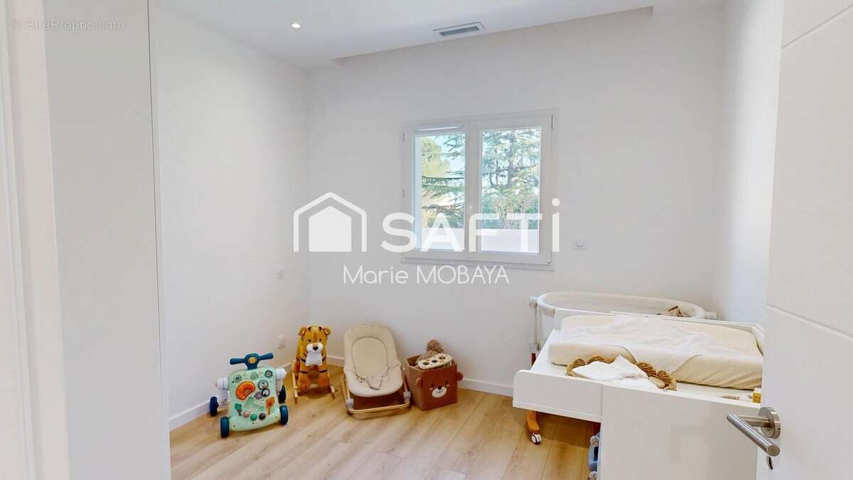 Photo 7 - Maison à CUBZAC-LES-PONTS