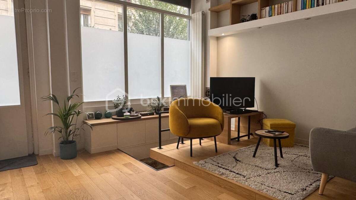 Commerce à PARIS-18E