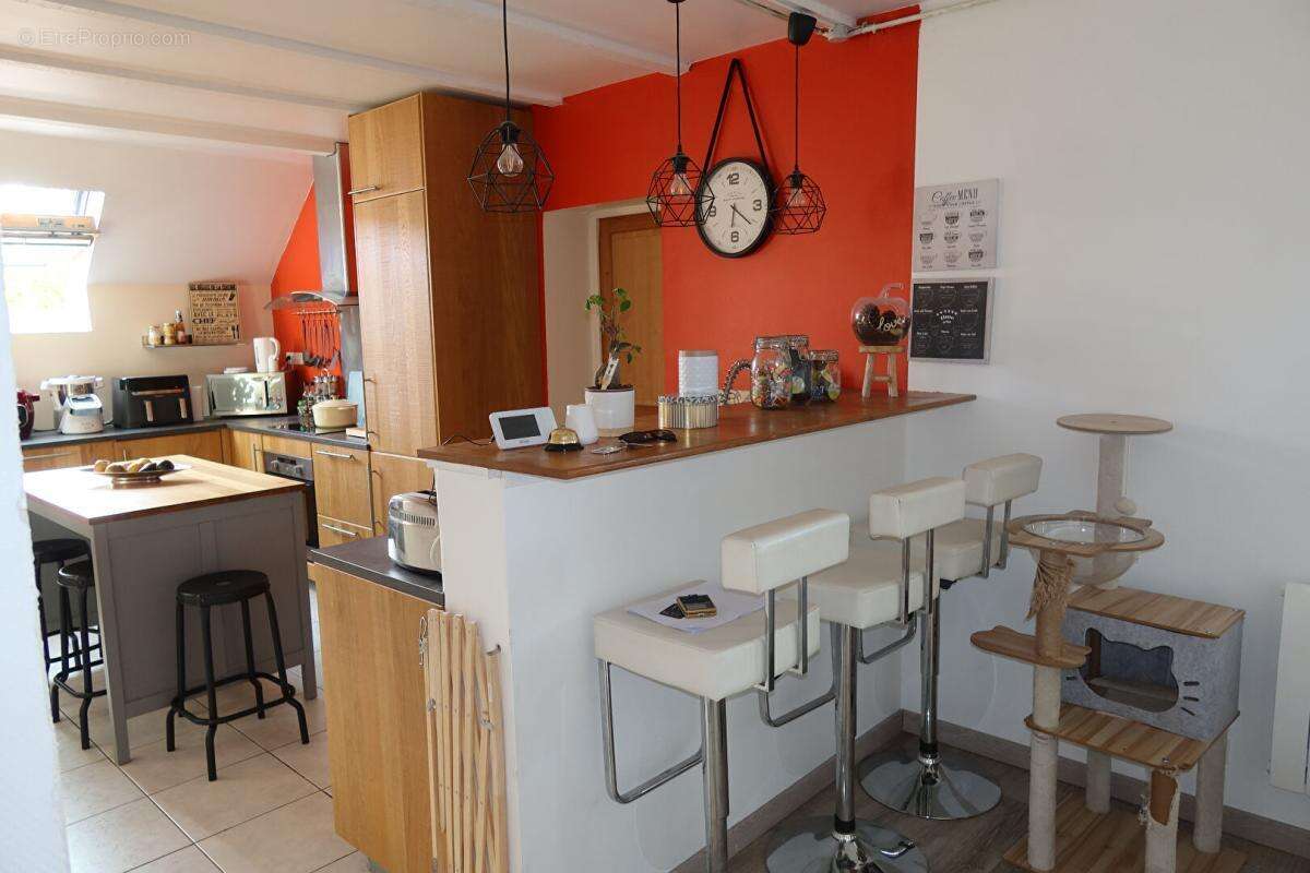 Maison à AUXON-DESSUS