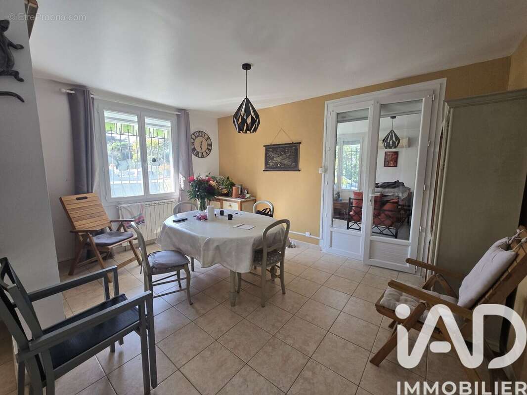 Photo 3 - Maison à SIX-FOURS-LES-PLAGES