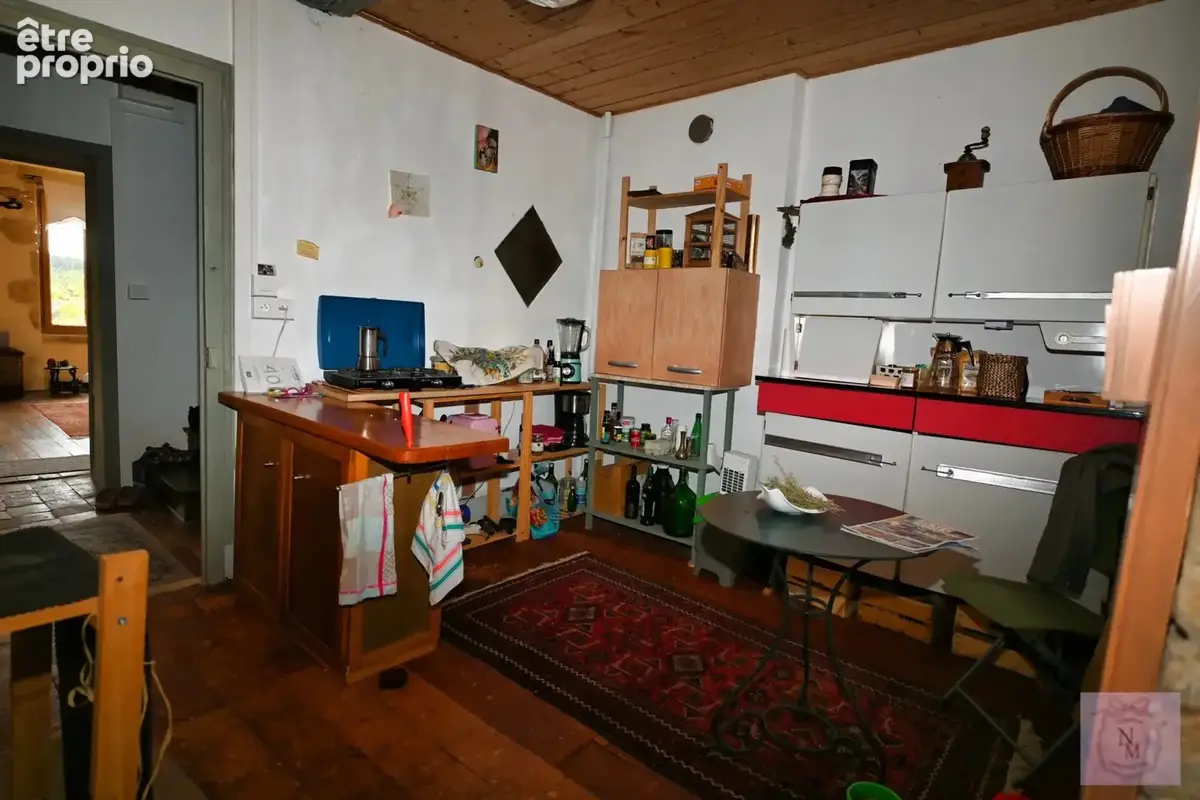 À vendre : maison de caractère à Saint-Honoré-les-Bains - photo 9