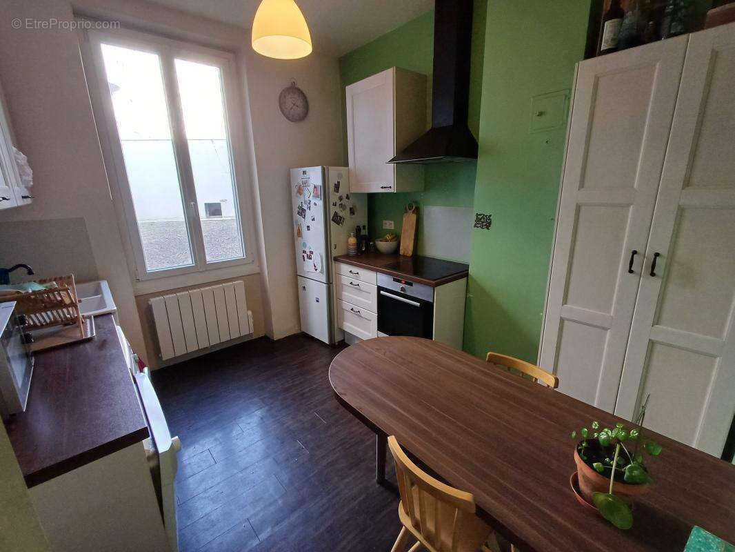 Appartement à LYON-7E