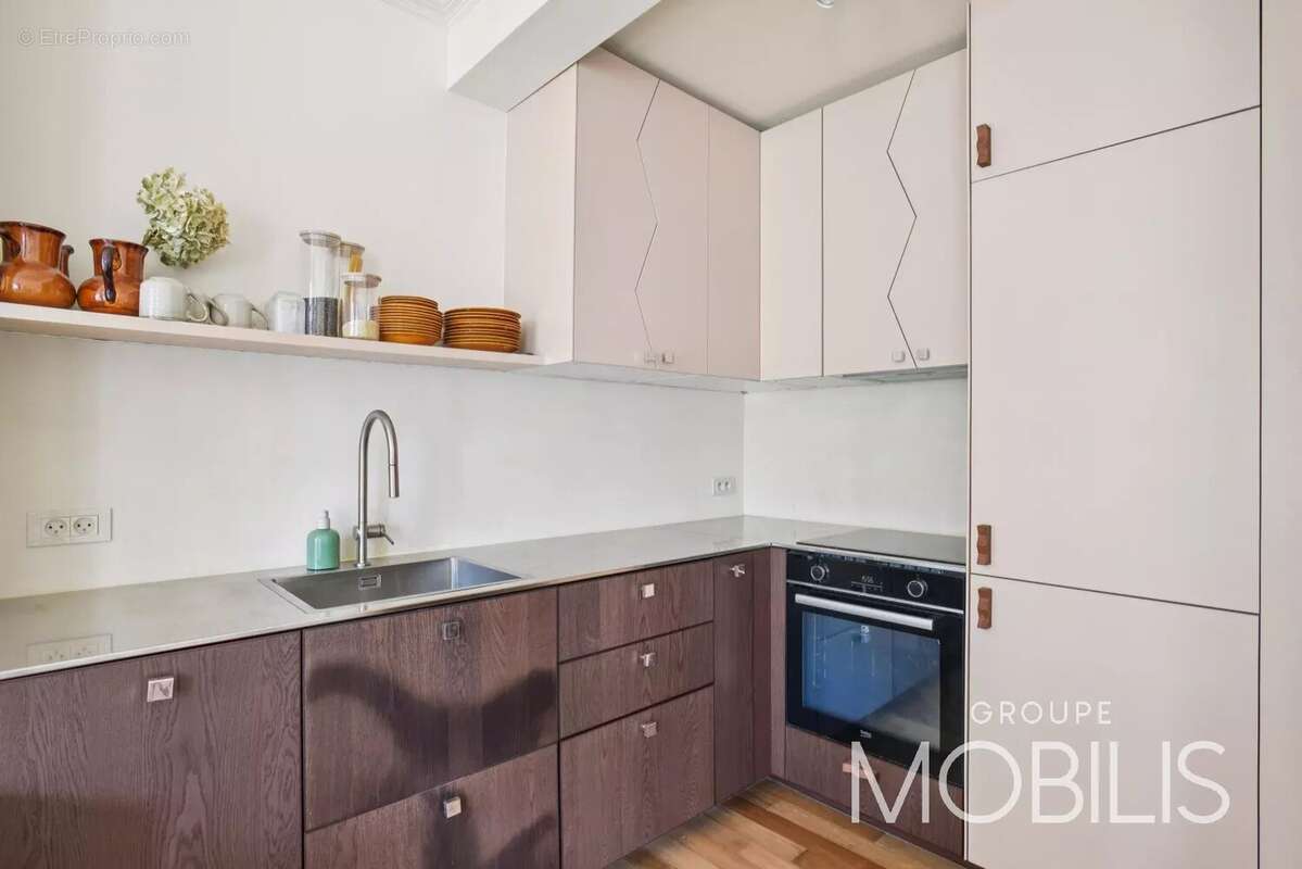 Appartement à PARIS-10E