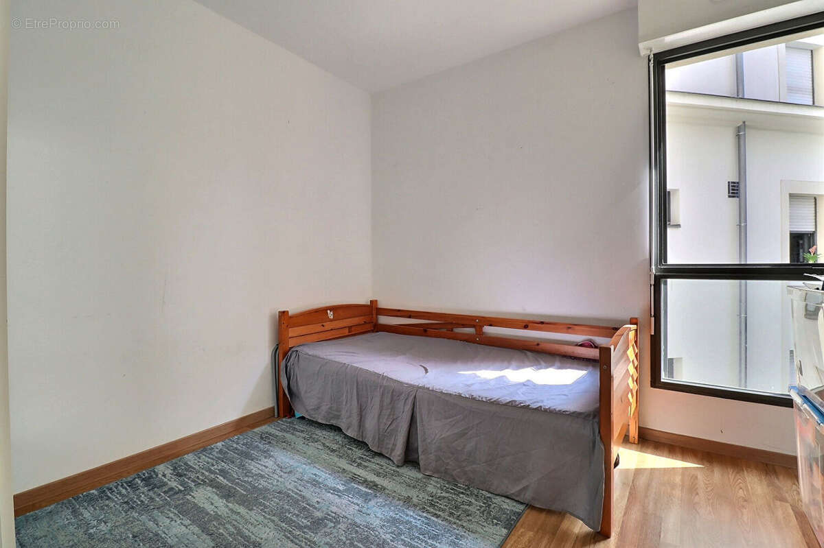 Appartement à AUBERVILLIERS