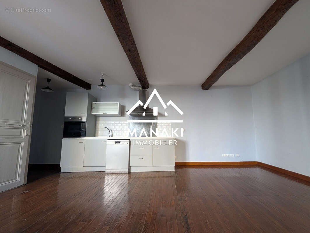 Pièce de vie en R+1 - Maison à LE SOLER