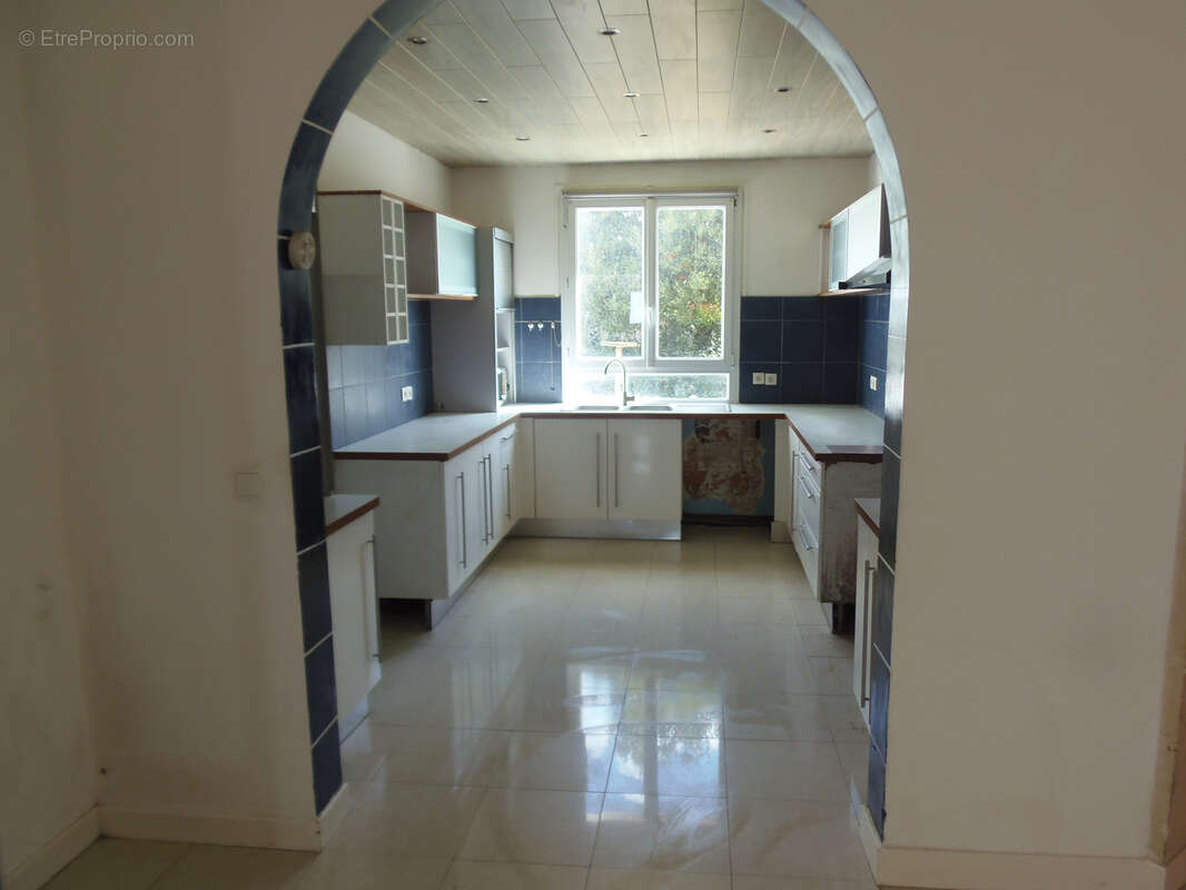 Maison à SAINT-FORT-SUR-GIRONDE