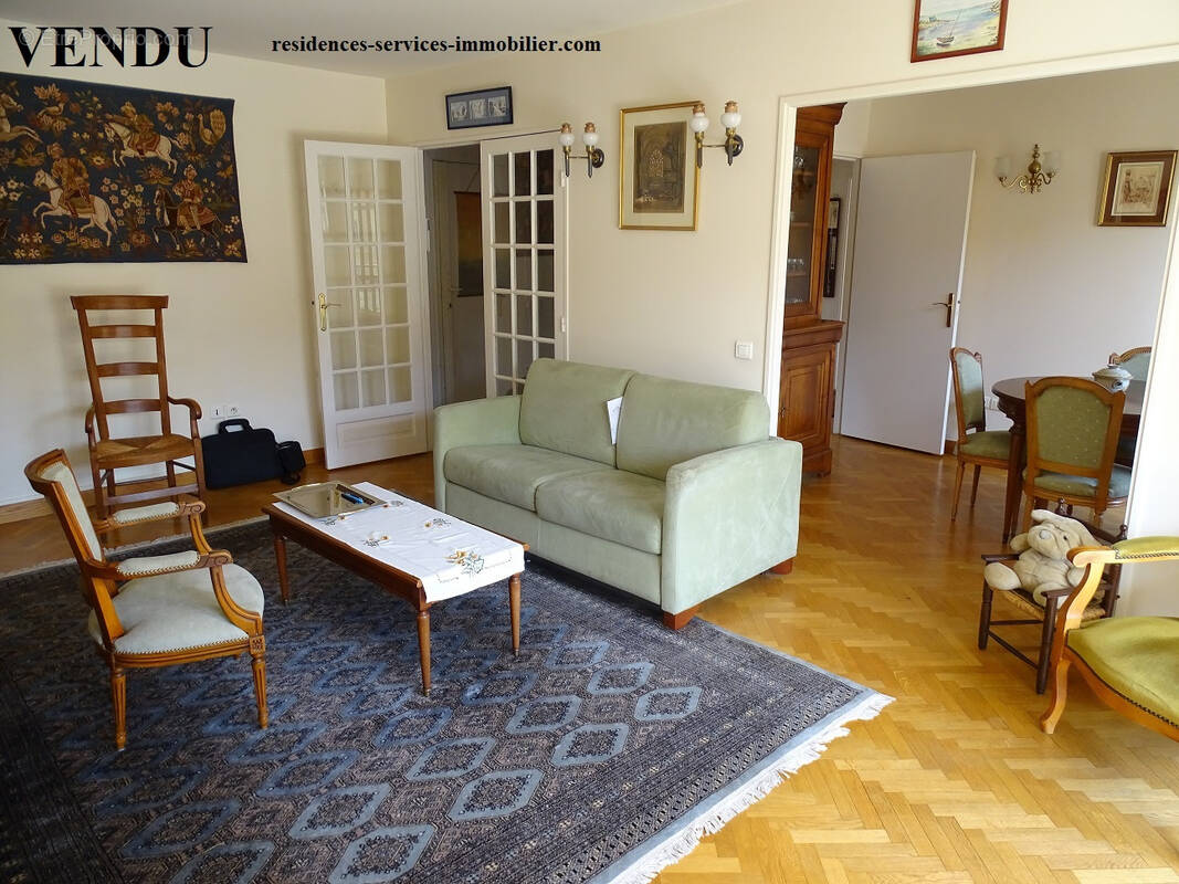 Appartement à ISSY-LES-MOULINEAUX