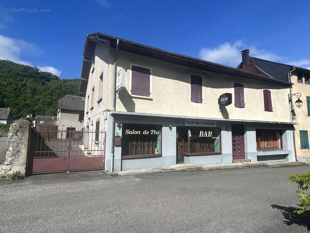 Appartement à CAMPAN