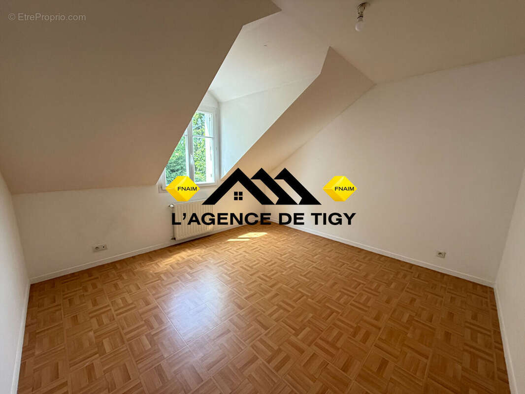 Maison située sur la commune de Tigy idéal investisseur ou premier achat - photo 4