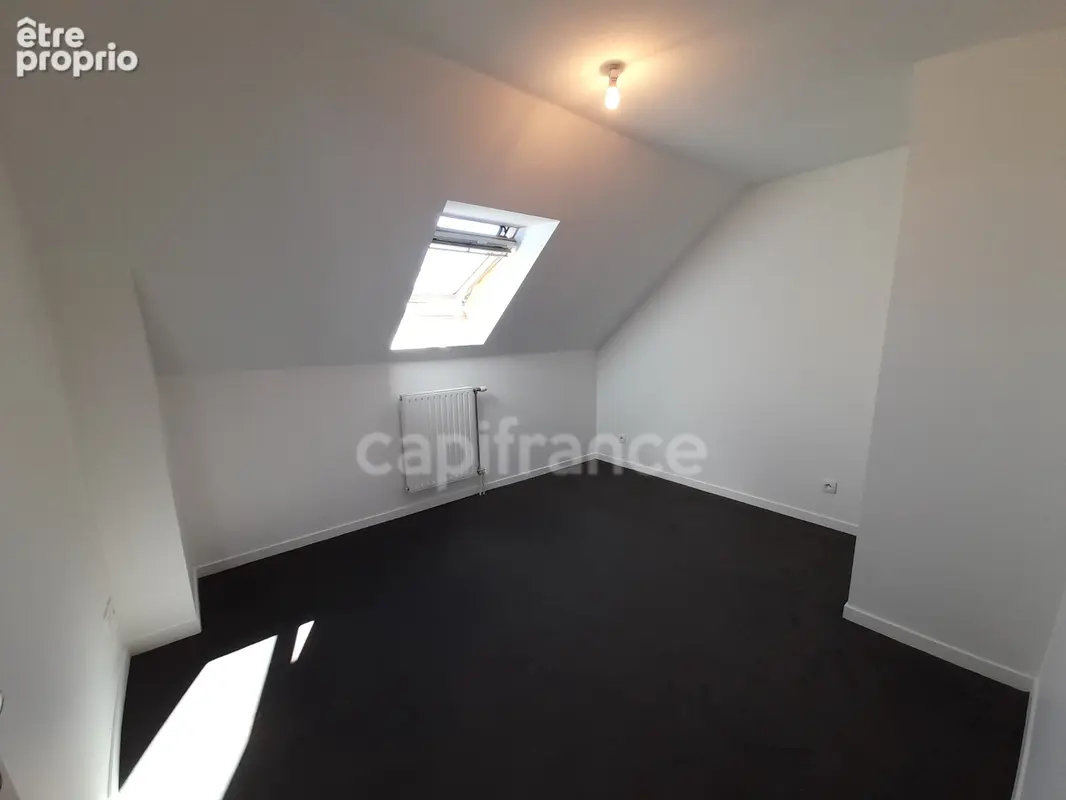 Maison individuelle à vendre 4 pièces PLOGONNEC (29180) - surface habitable 85 m2- 3 chambres - 1 garage - 1 jardin - 1 terrasse - photo 6