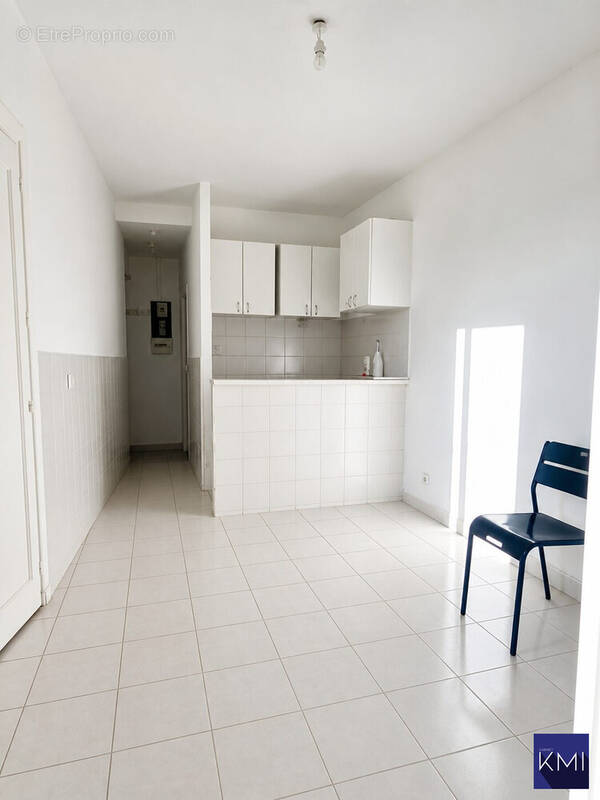 Appartement à PARIS-20E