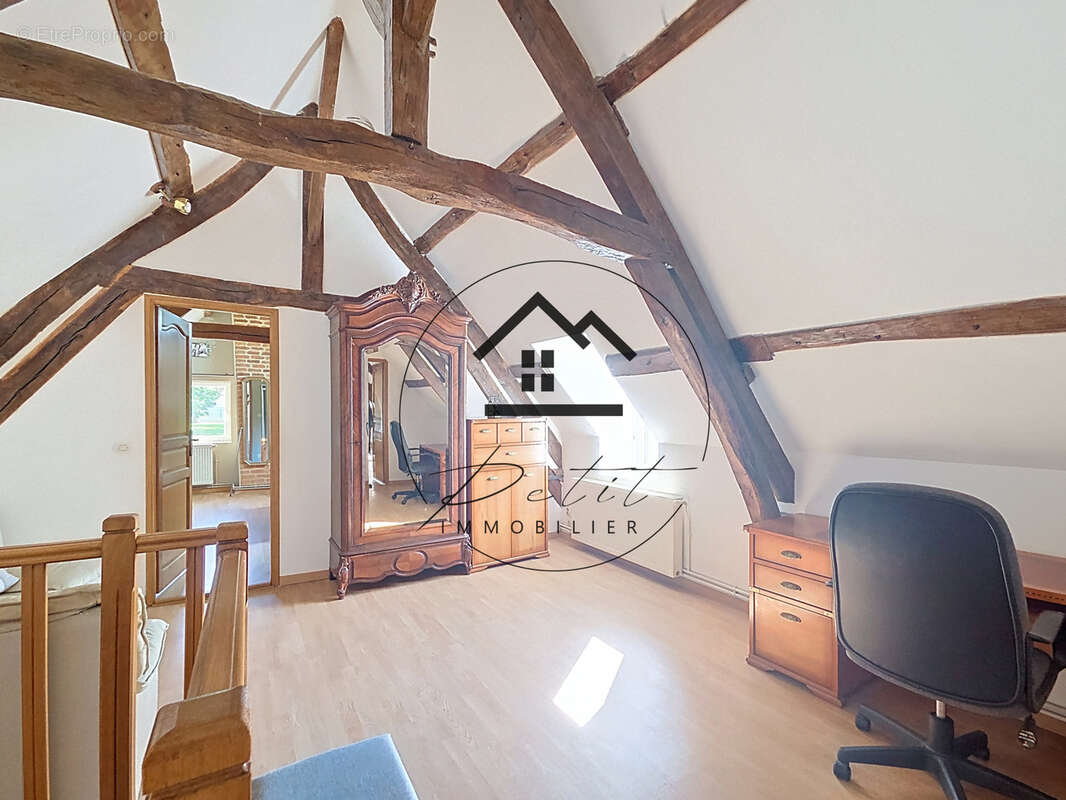 Maison à FOUILLEUSE