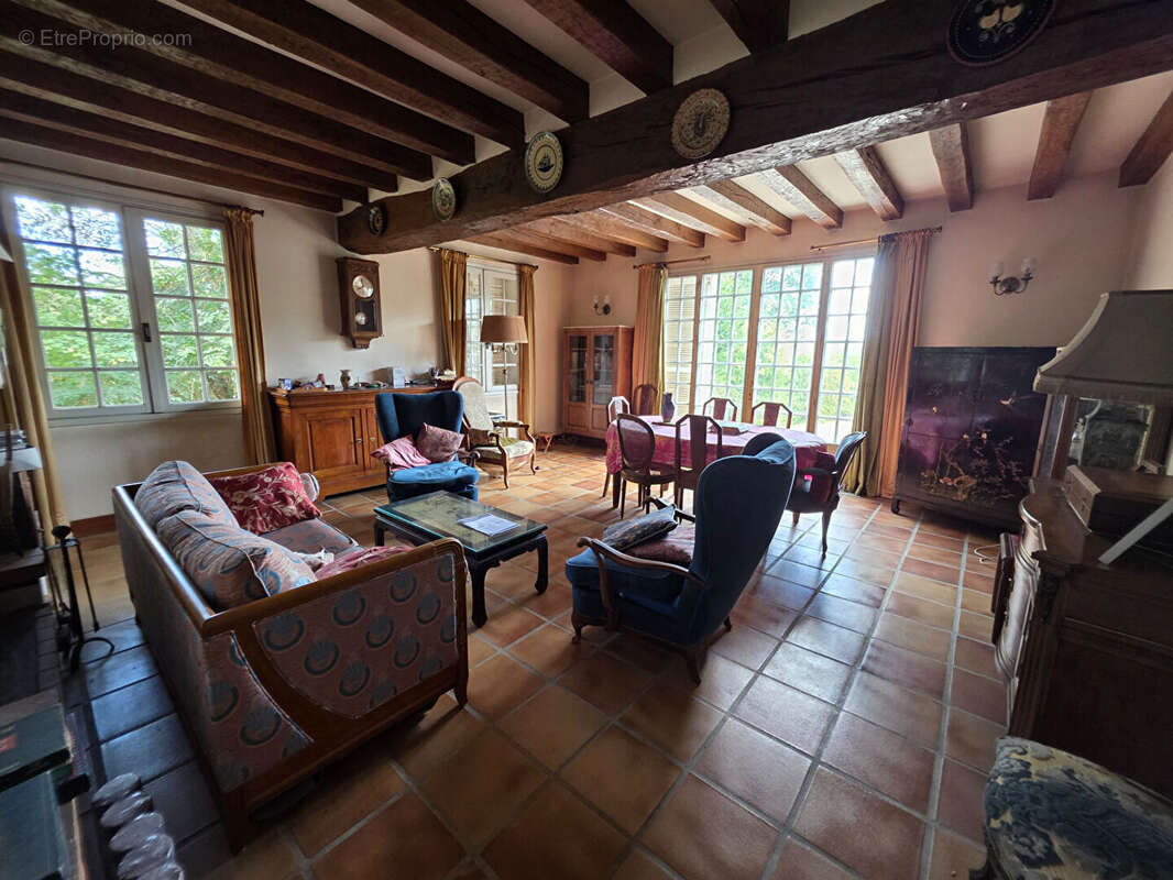 Azay le ferron - photo 2