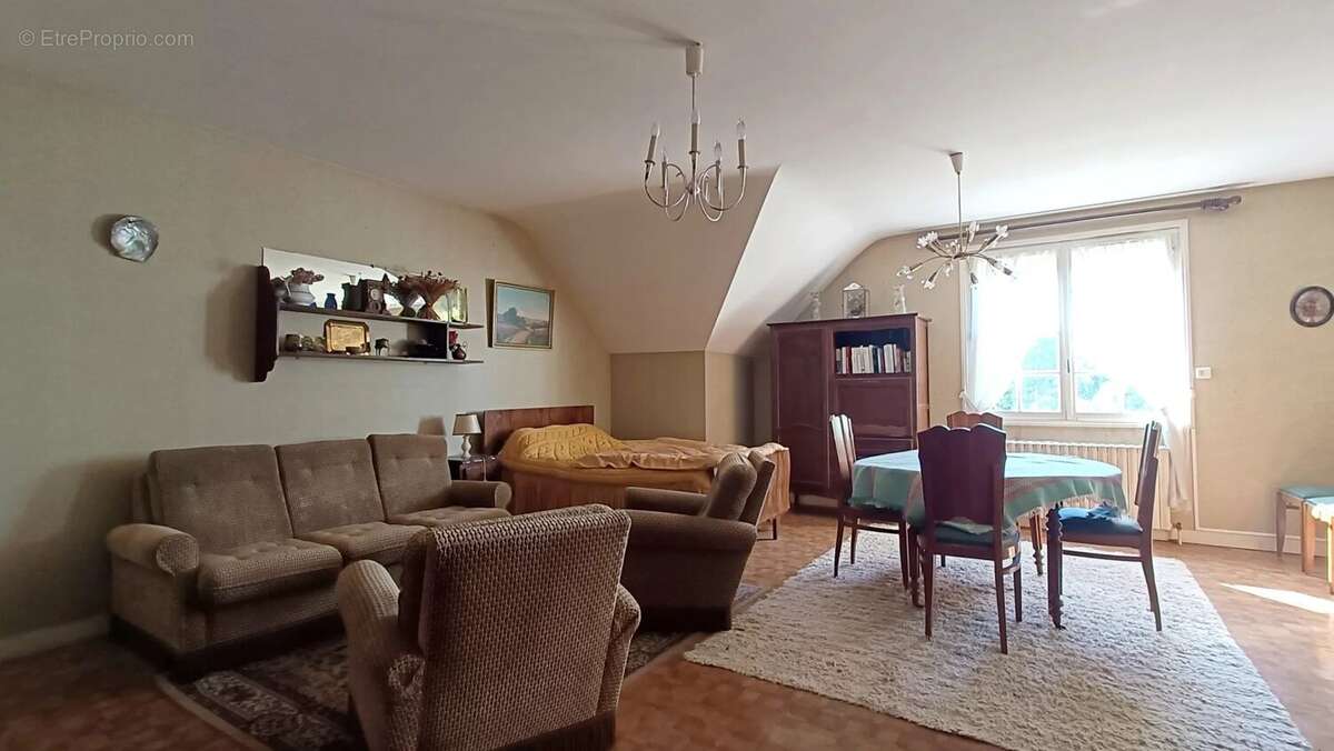 Maison ancienne 6 chambres neuville de poitou - photo 15