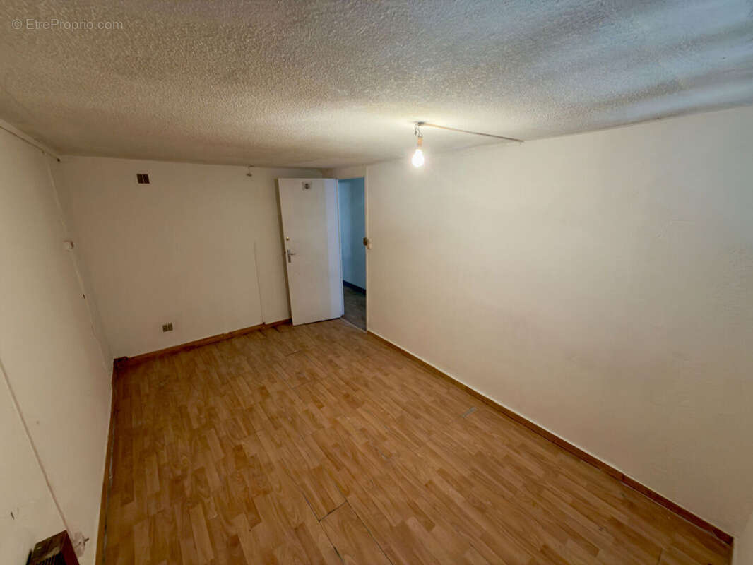 Appartement à MARSEILLE-2E