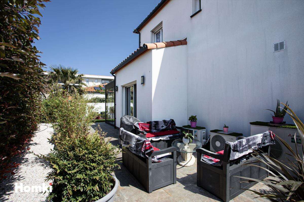 Maison à SAINT-CYPRIEN