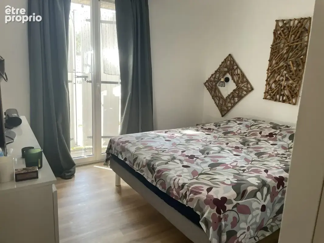 Saint sulpice de cognac maison de plain pied renovee 5 chambres jardin de 950 m2 environ - photo 7