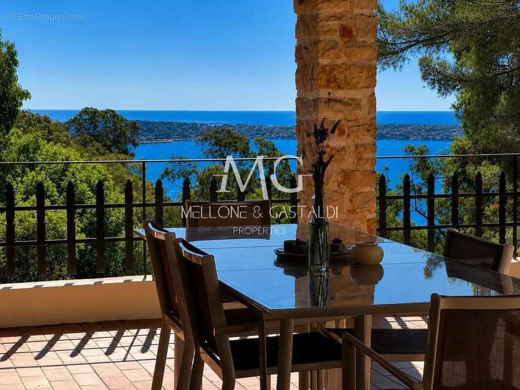 Maison à CANNES