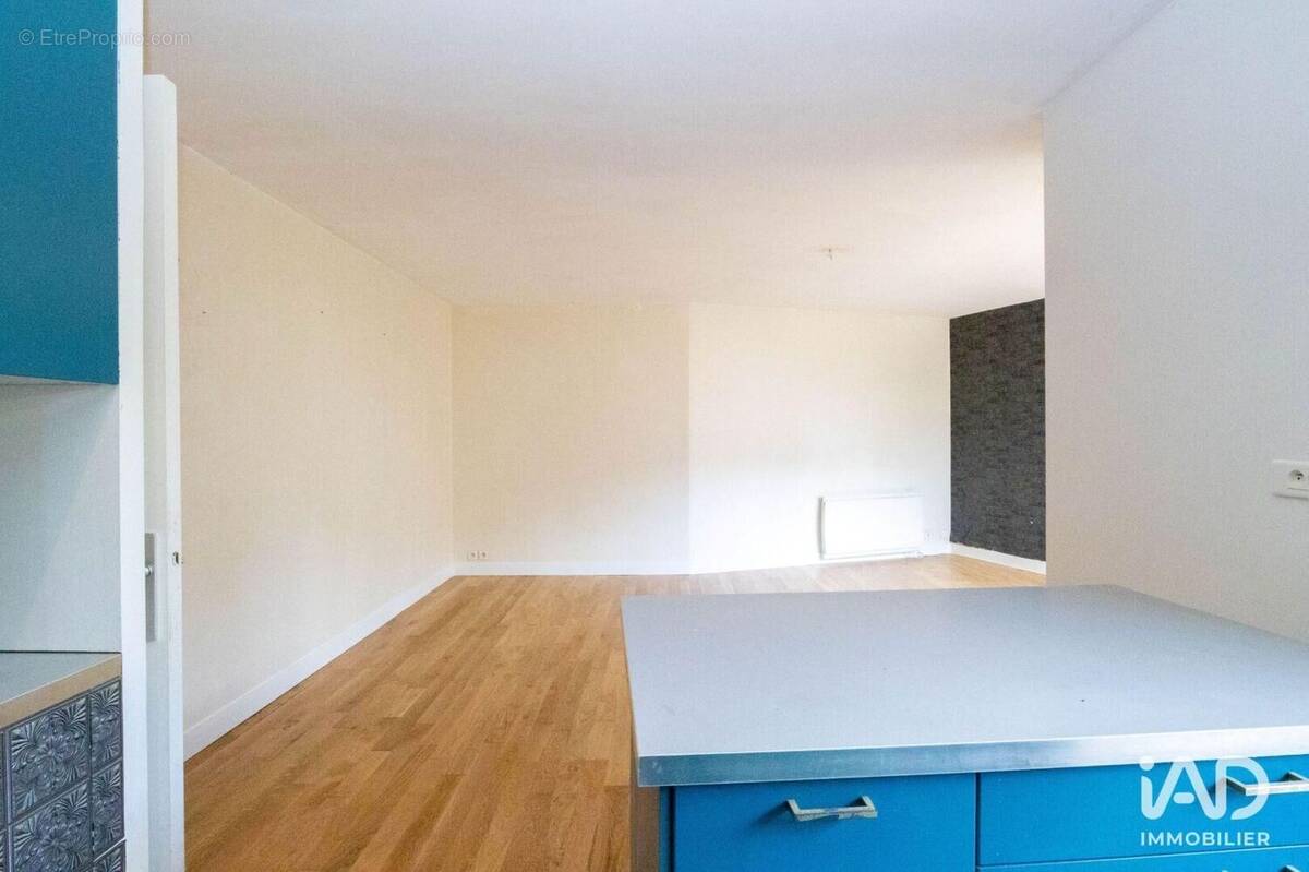 Photo 1 - Appartement à CHARENTON-LE-PONT