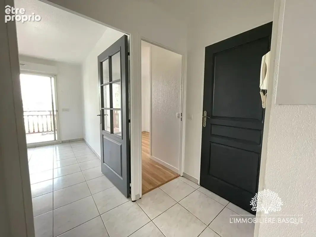 Appartement 2 pièces 34 m² à vendre à Ustaritz (64480) - photo 4