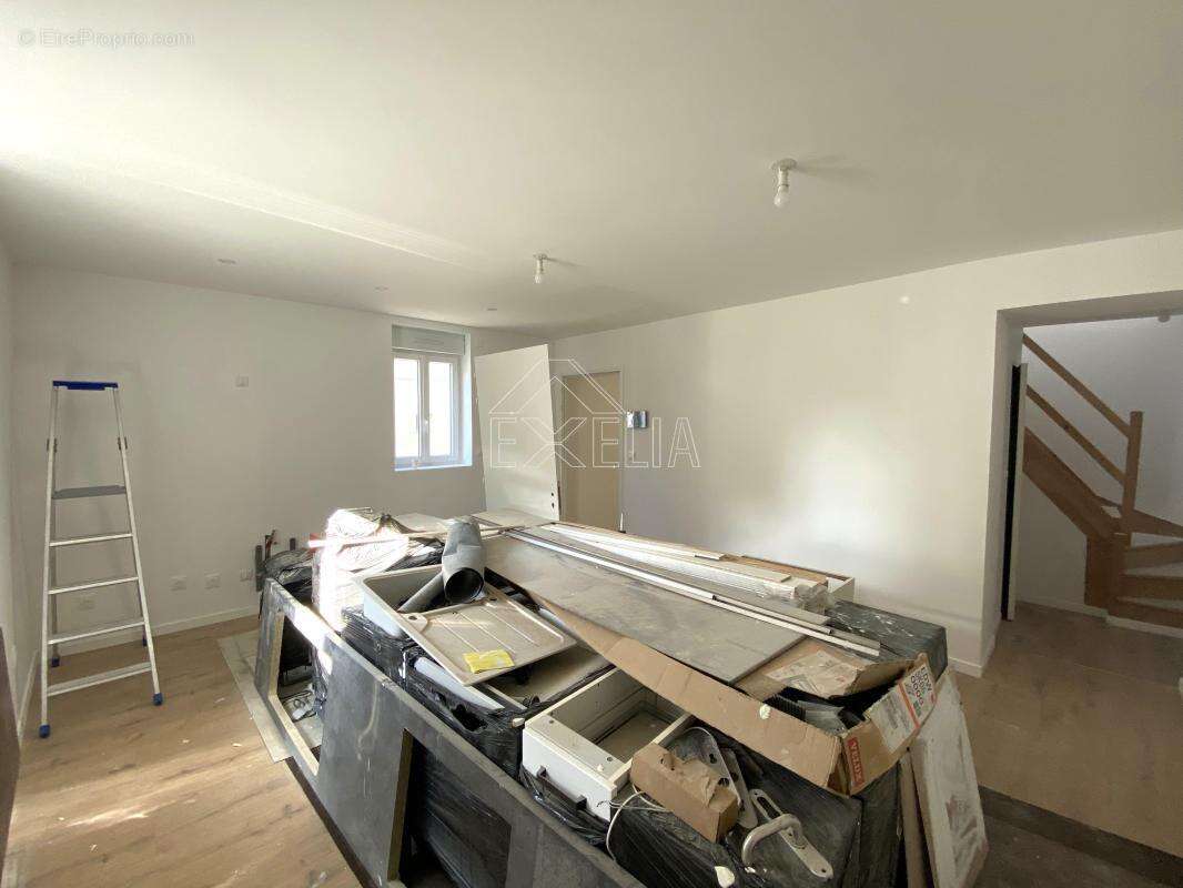 Maison à ROSNY-SUR-SEINE