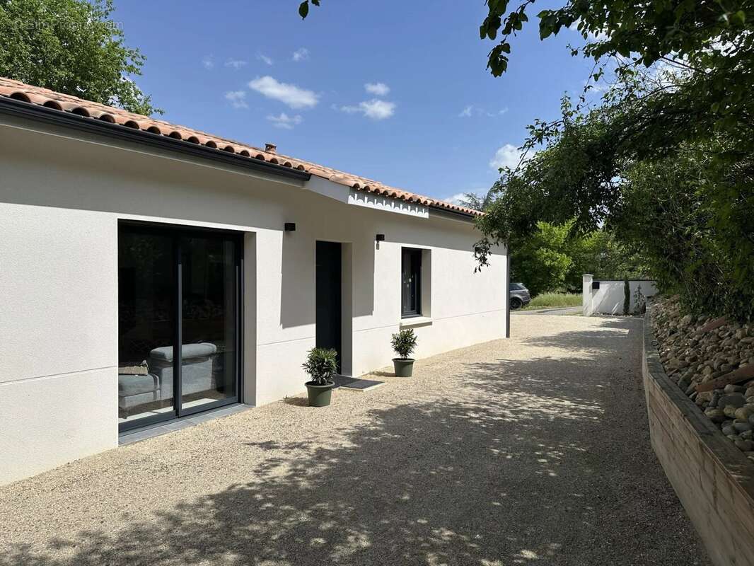Maison à CASTELJALOUX
