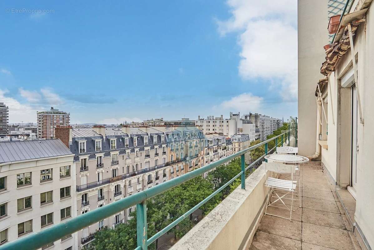 Appartement à PARIS-11E