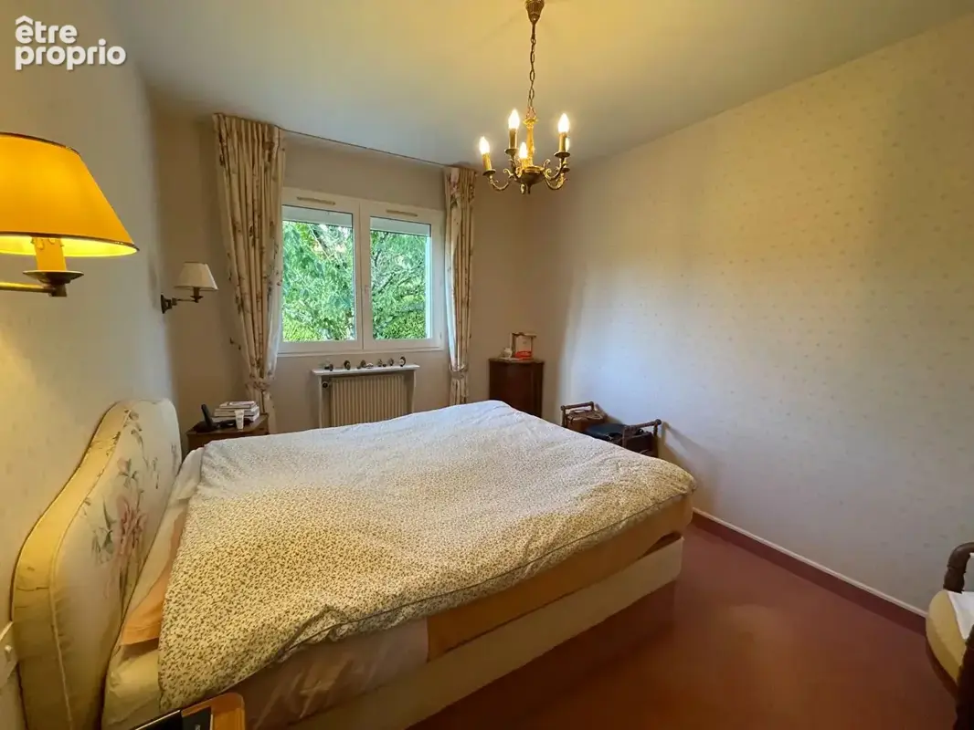 Charmante Maison Traditionnelle au Coeur de Cellettes - photo 12