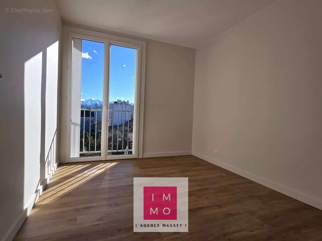 Appartement à TARBES