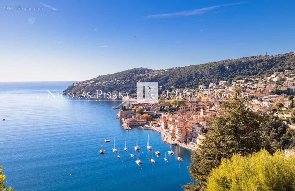 Appartement à VILLEFRANCHE-SUR-MER