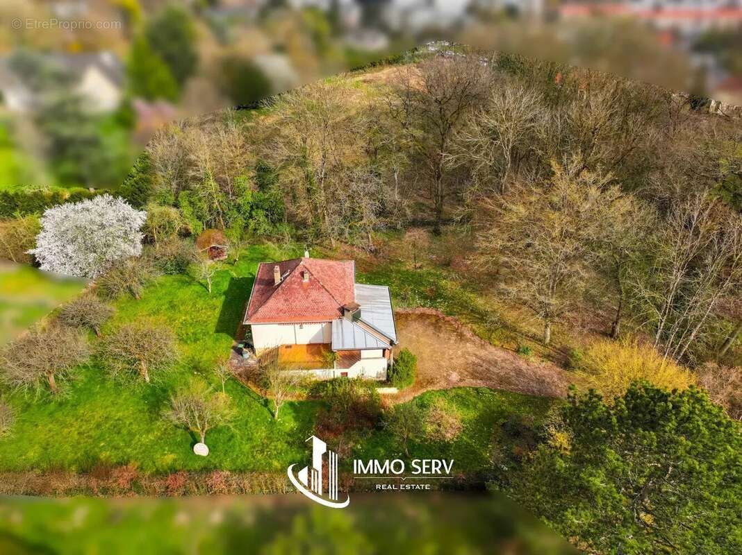 Terrain à THIONVILLE