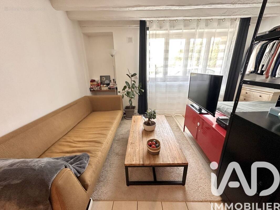 Photo 1 - Appartement à VILLEJUST