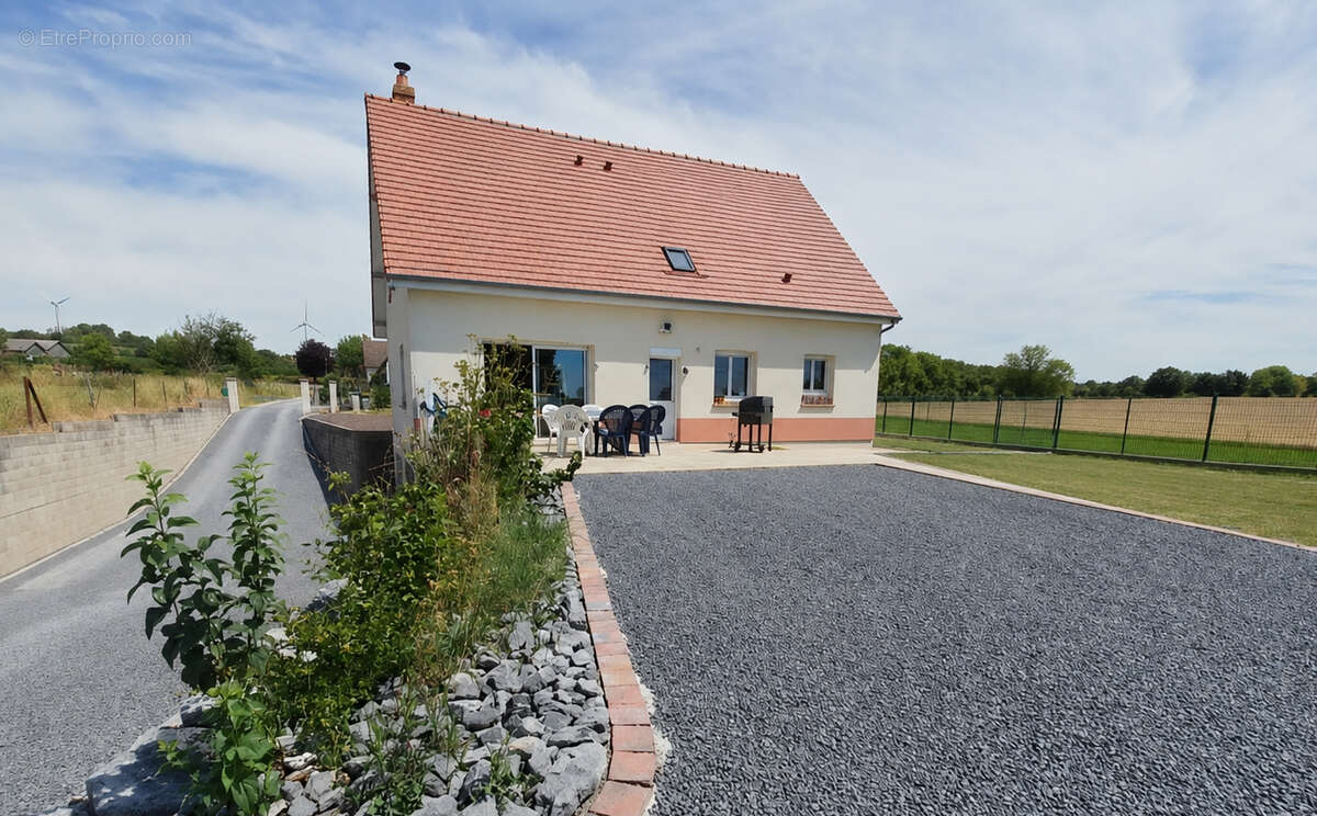 Pavillon individuel 4 chambres sous sol complet - photo 3