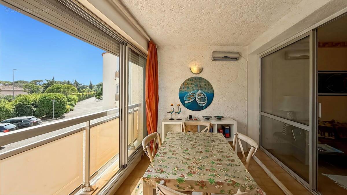 Appartement à SAINT-RAPHAEL
