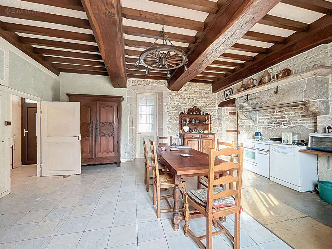 Maison à SAINT-MAURICE-SUR-VINGEANNE