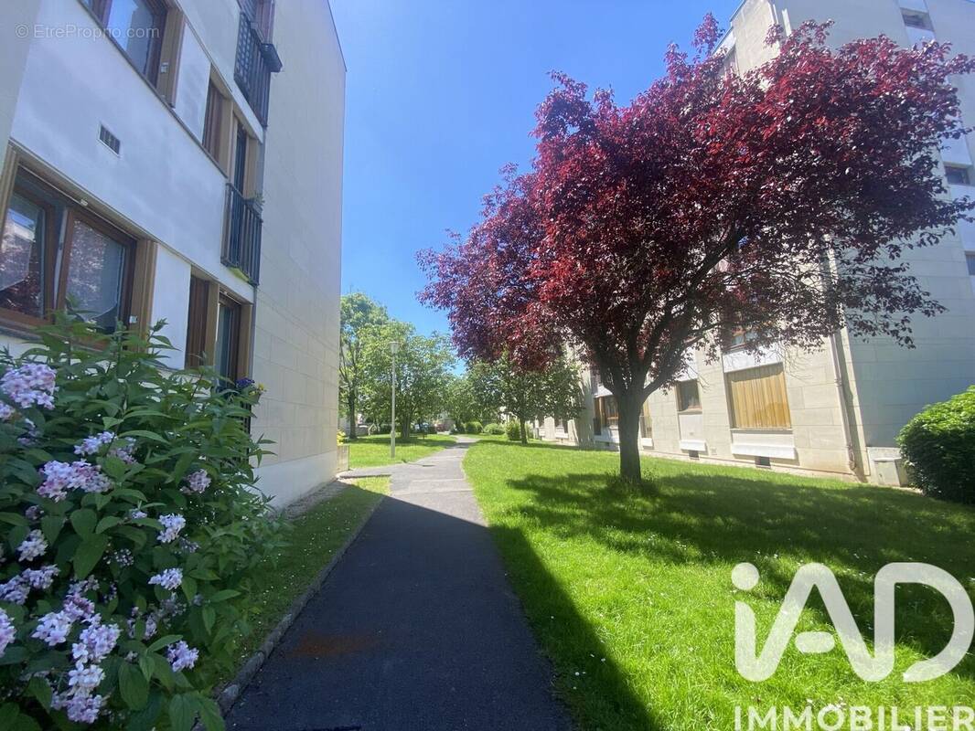 Photo 1 - Appartement à COMPIEGNE