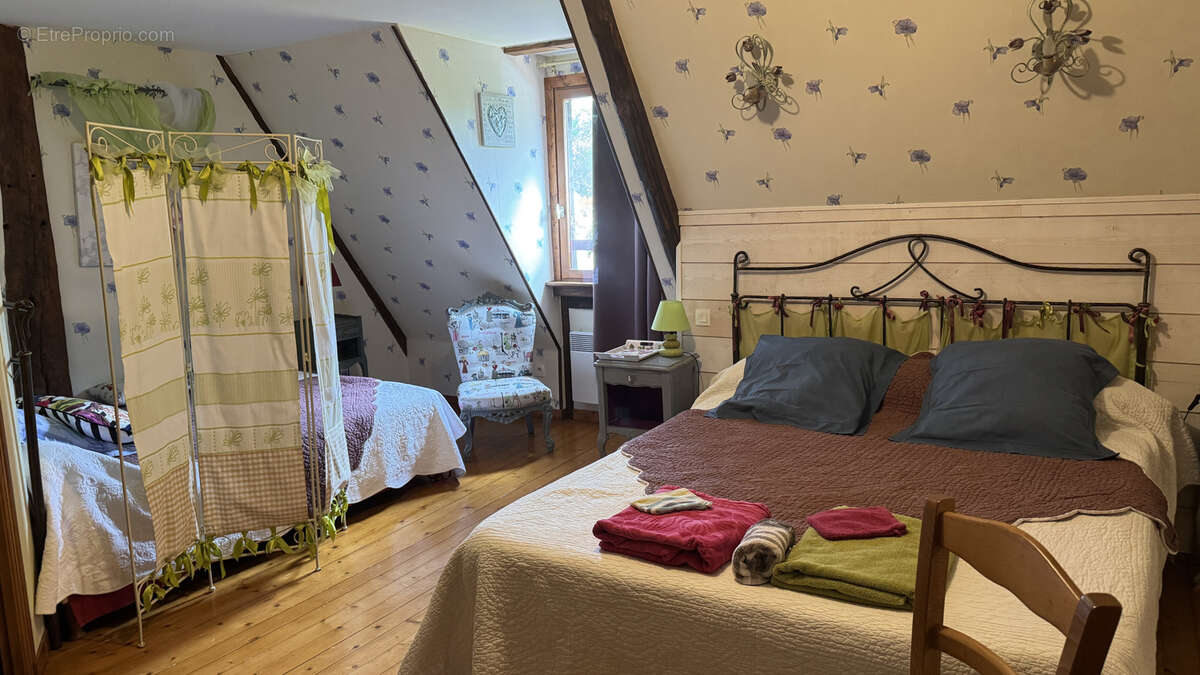 Maison à LA LANDE-SAINT-LEGER