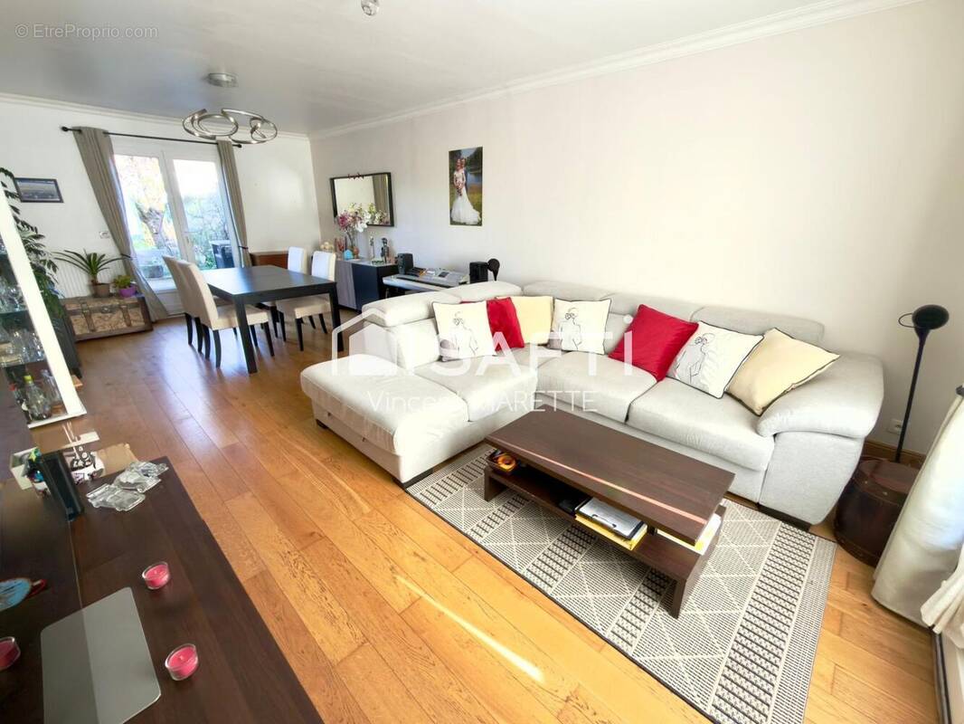 Photo 1 - Maison à PONT-SAINTE-MAXENCE