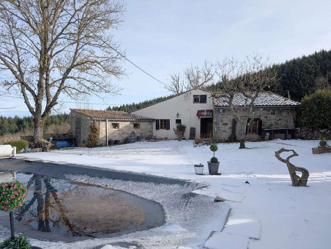 Maison à ALBOUSSIERE