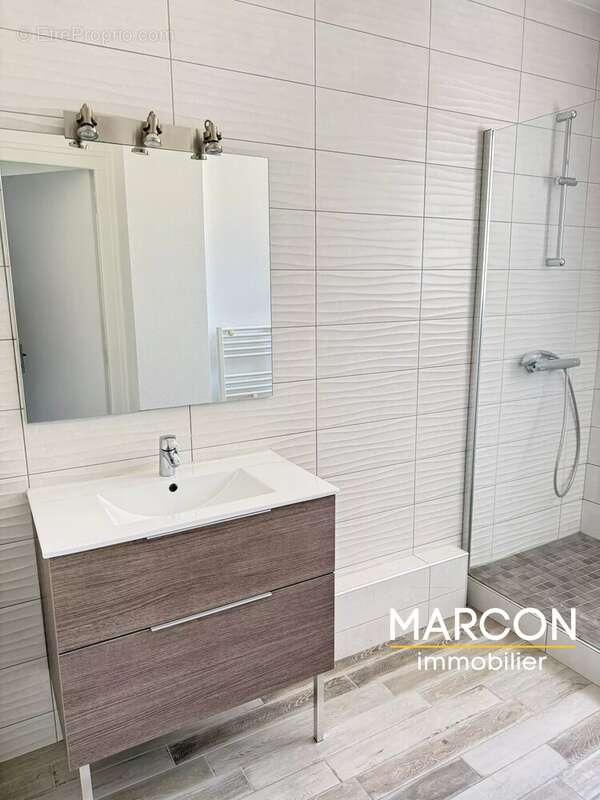 Appartement F3 proche Leclerc GUERET - photo 12