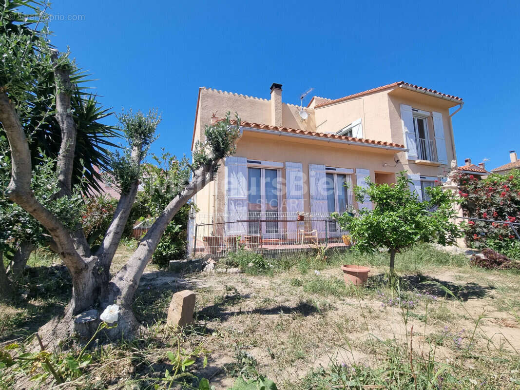 Maison à LE SOLER