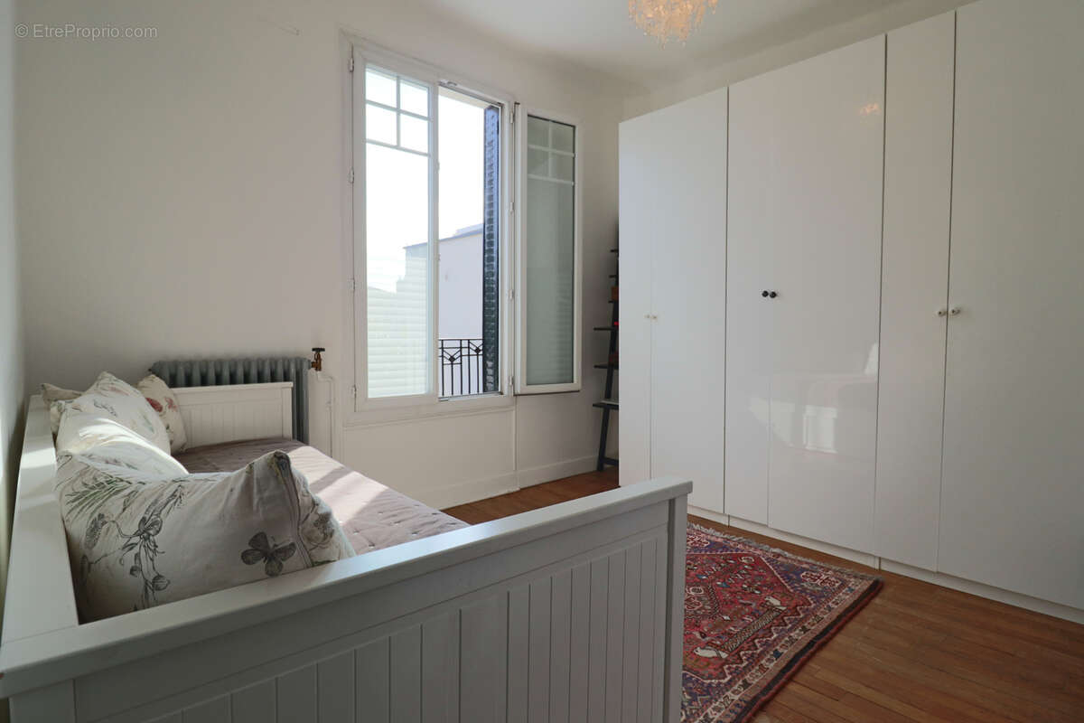 Maison à LES PAVILLONS-SOUS-BOIS