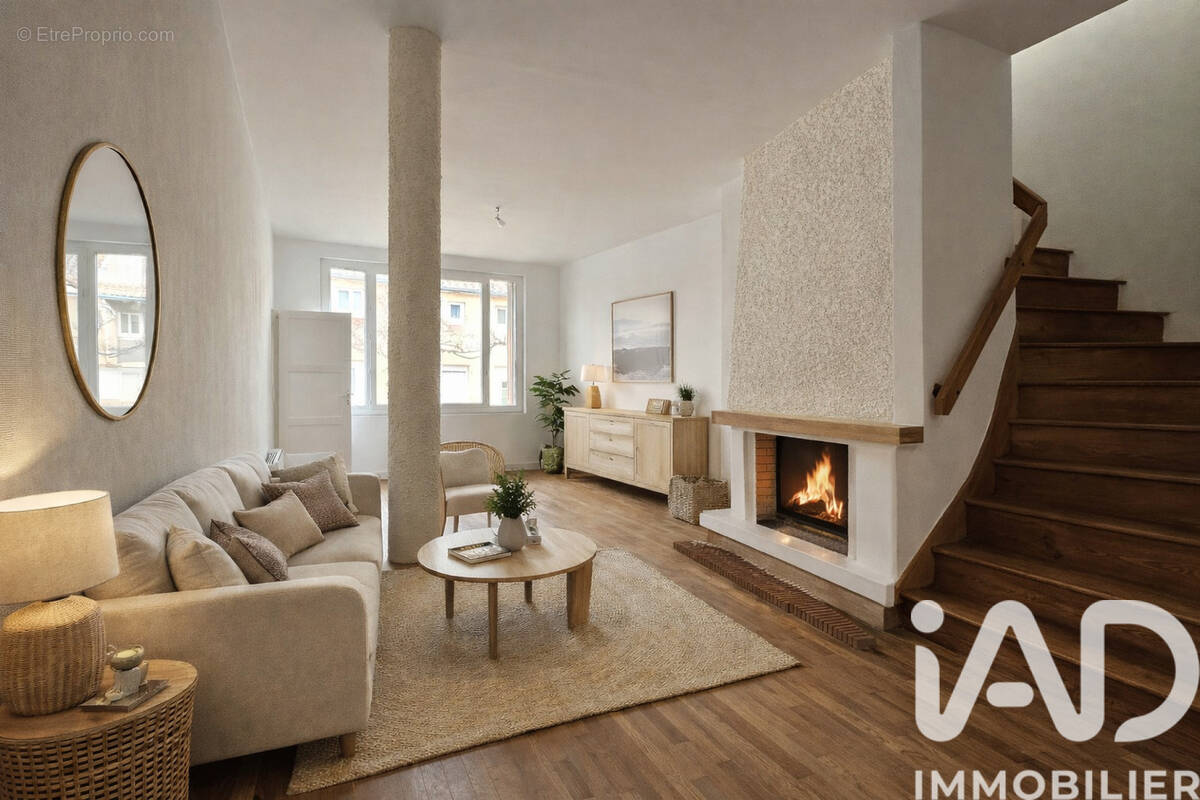 Photo 1 - Maison à AUSSAC-VADALLE